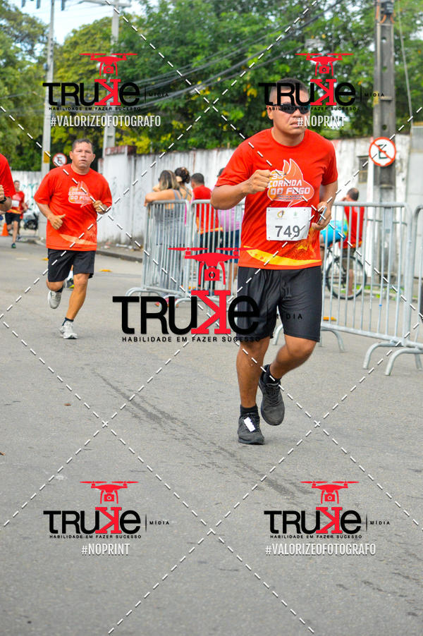 Buy your photos of the eventCorrida do Fogo on Fotop