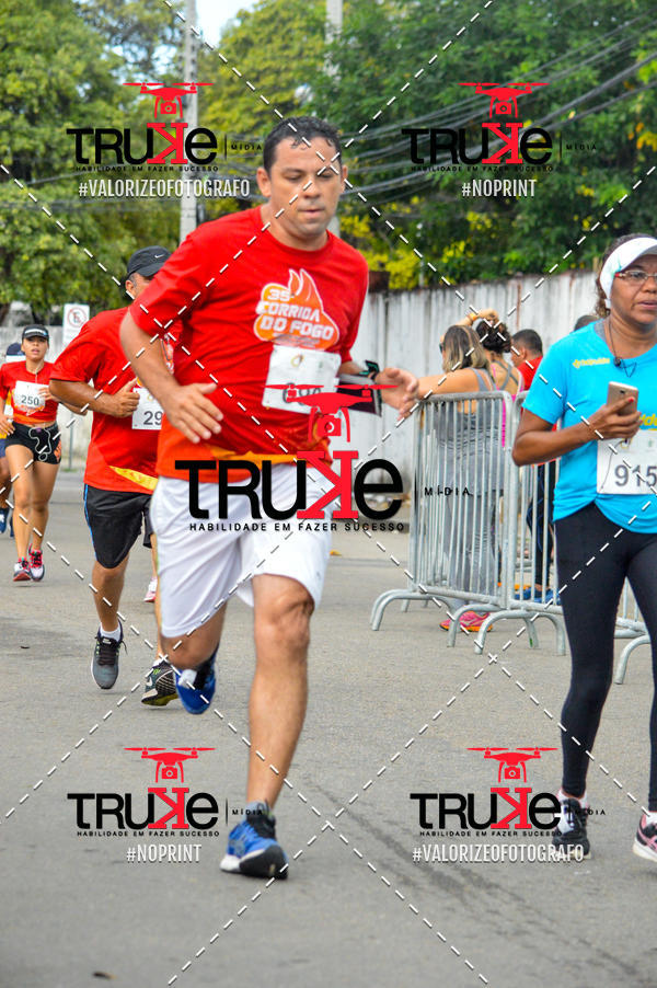 Buy your photos of the eventCorrida do Fogo on Fotop