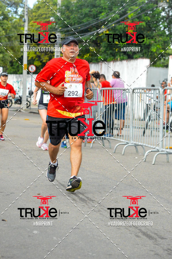 Buy your photos of the eventCorrida do Fogo on Fotop
