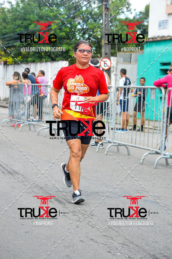 Buy your photos of the eventCorrida do Fogo on Fotop