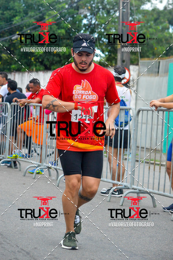 Buy your photos of the eventCorrida do Fogo on Fotop