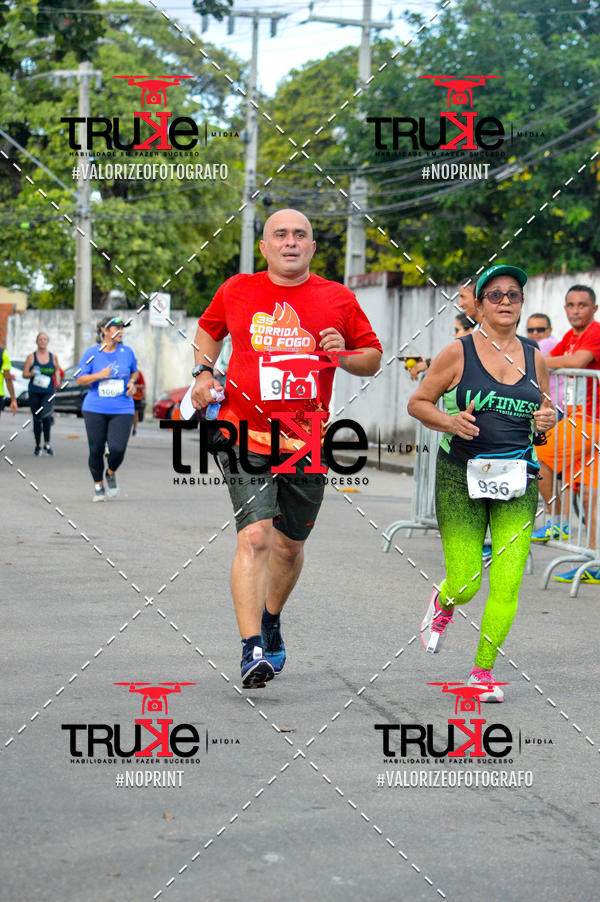 Buy your photos of the eventCorrida do Fogo on Fotop