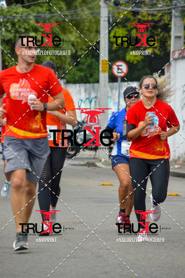 Buy your photos of the eventCorrida do Fogo on Fotop