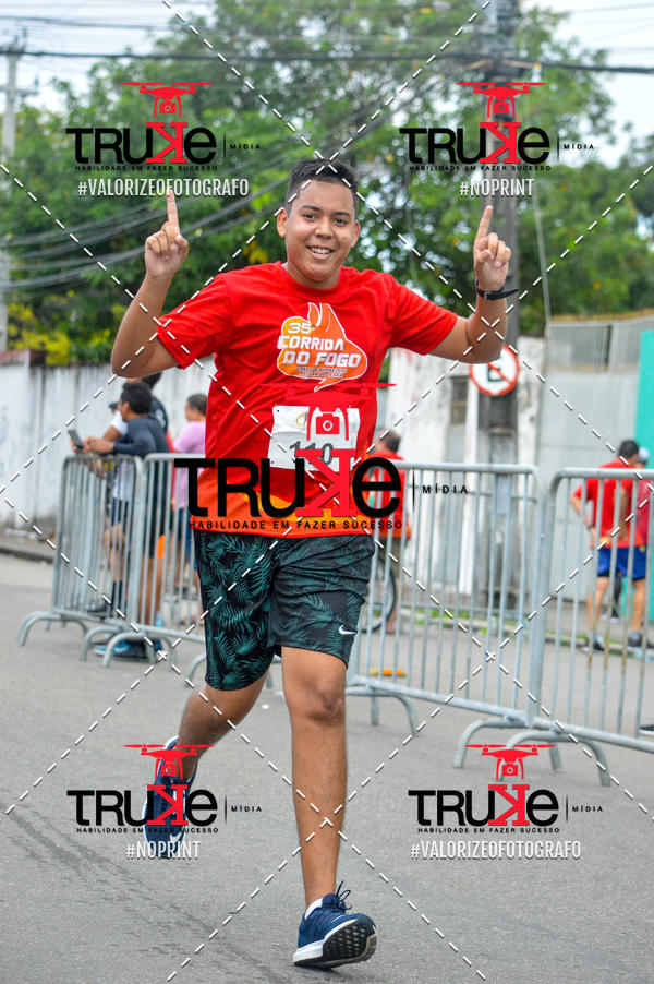 Buy your photos of the eventCorrida do Fogo on Fotop