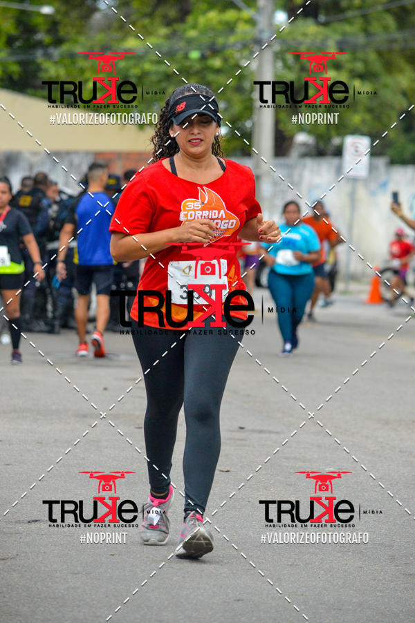 Buy your photos of the eventCorrida do Fogo on Fotop