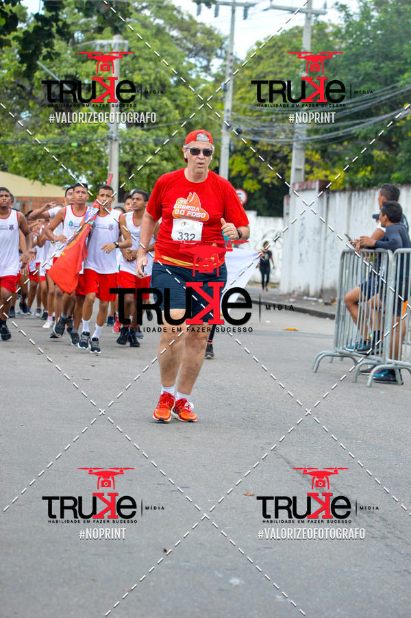 Buy your photos of the eventCorrida do Fogo on Fotop