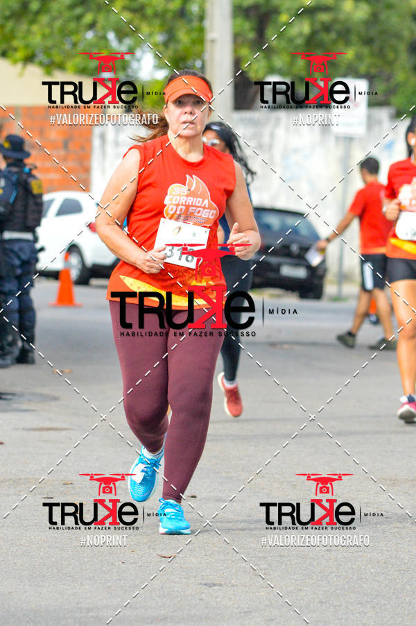 Buy your photos of the eventCorrida do Fogo on Fotop