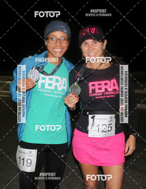 Buy your photos of the eventCocadas Night Run on Fotop