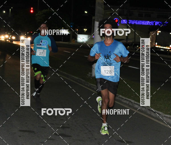 Buy your photos of the eventCocadas Night Run on Fotop