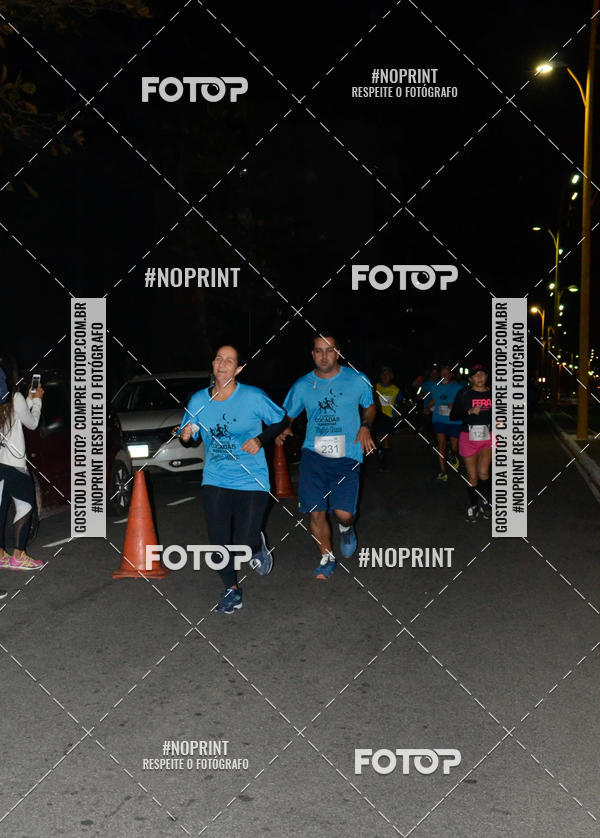 Buy your photos of the eventCocadas Night Run on Fotop