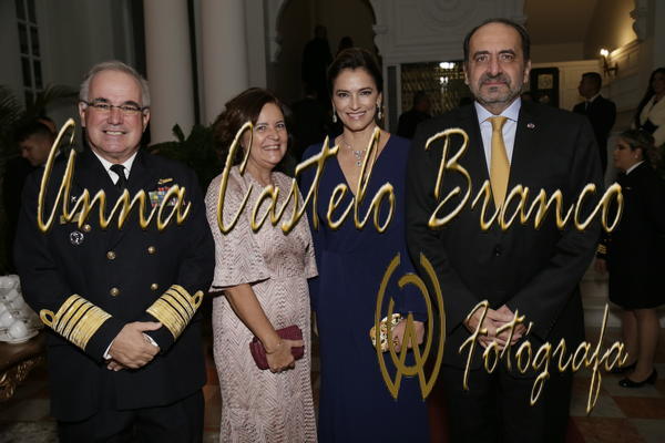 Compra tus fotos del eventoMarinha do Brasil - Comemorao de 1 Ano em Minas Gerais En Fotop