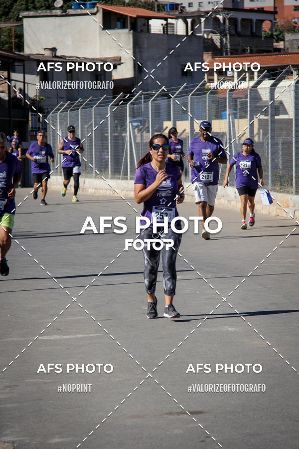 Buy your photos of the eventCorrida e Caminhada Metropax Academia M�vel 2019 on Fotop