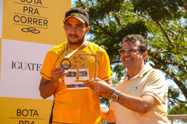 Buy your photos of the eventBota Pra Correr Jalapo  on Fotop