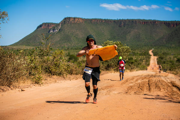 Buy your photos of the eventBota Pra Correr Jalapo  on Fotop