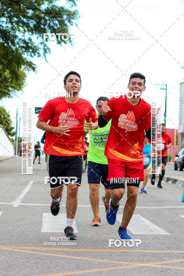 Achetez vos photos de l'vnement35  Corrida  do Fogo  sur Fotop