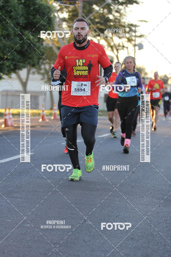 Buy your photos of the event14 Corrida Seven RioPreto Shopping Center on Fotop