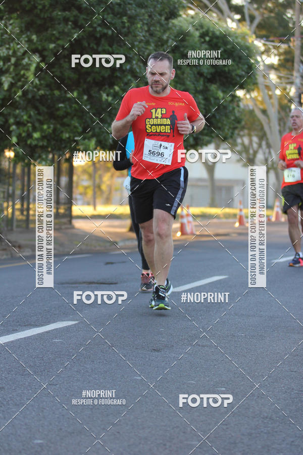Buy your photos of the event14 Corrida Seven RioPreto Shopping Center on Fotop