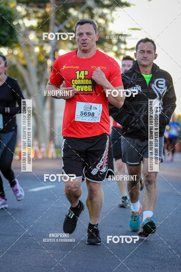 Buy your photos of the event14 Corrida Seven RioPreto Shopping Center on Fotop