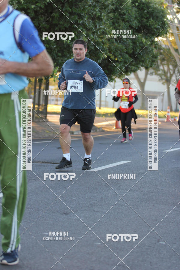Buy your photos of the event14 Corrida Seven RioPreto Shopping Center on Fotop