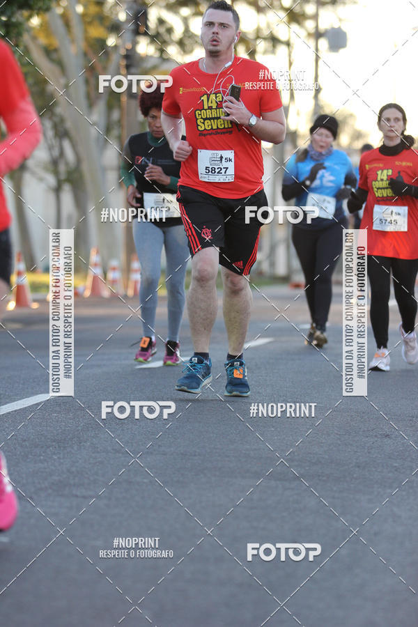 Buy your photos of the event14 Corrida Seven RioPreto Shopping Center on Fotop