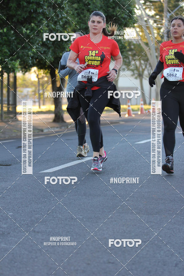 Buy your photos of the event14 Corrida Seven RioPreto Shopping Center on Fotop