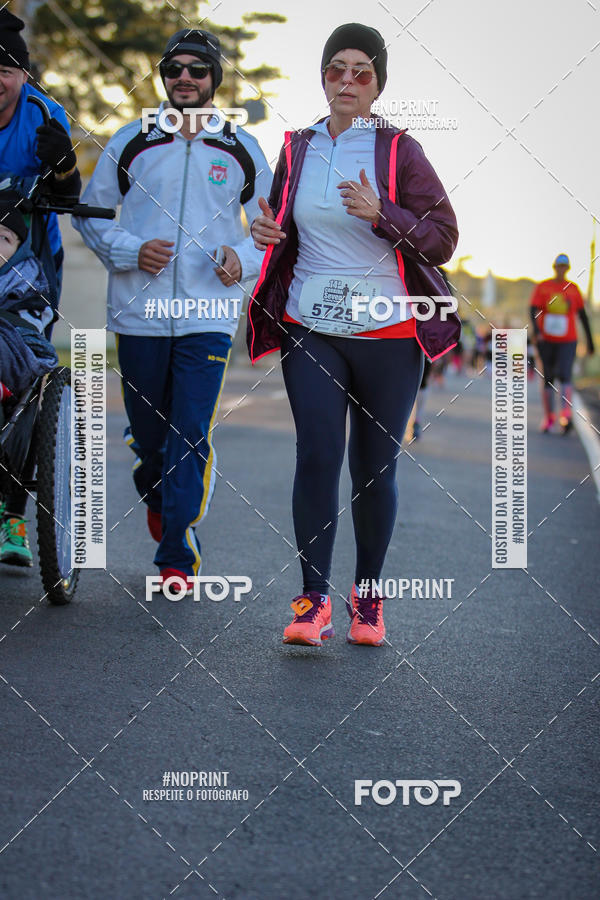 Buy your photos of the event14 Corrida Seven RioPreto Shopping Center on Fotop