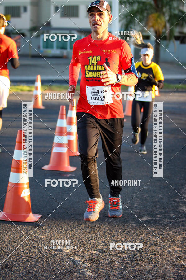 Buy your photos of the event14 Corrida Seven RioPreto Shopping Center on Fotop