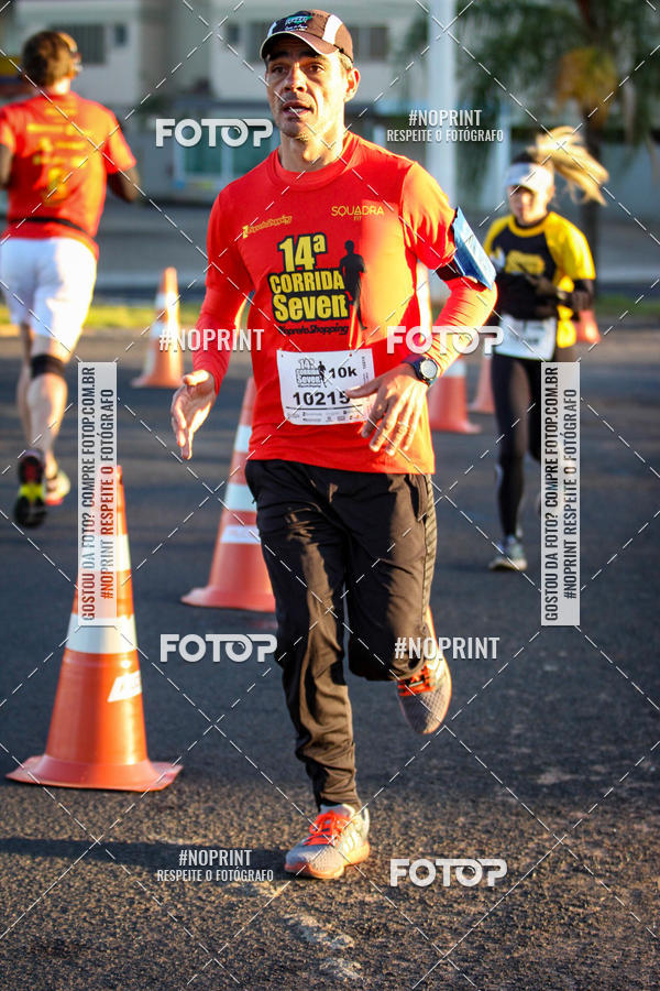 Buy your photos of the event14 Corrida Seven RioPreto Shopping Center on Fotop