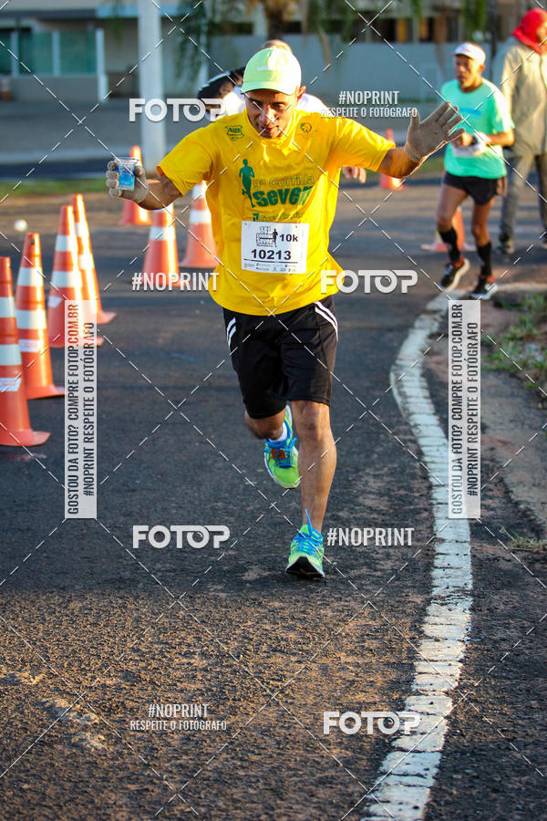 Buy your photos of the event14 Corrida Seven RioPreto Shopping Center on Fotop
