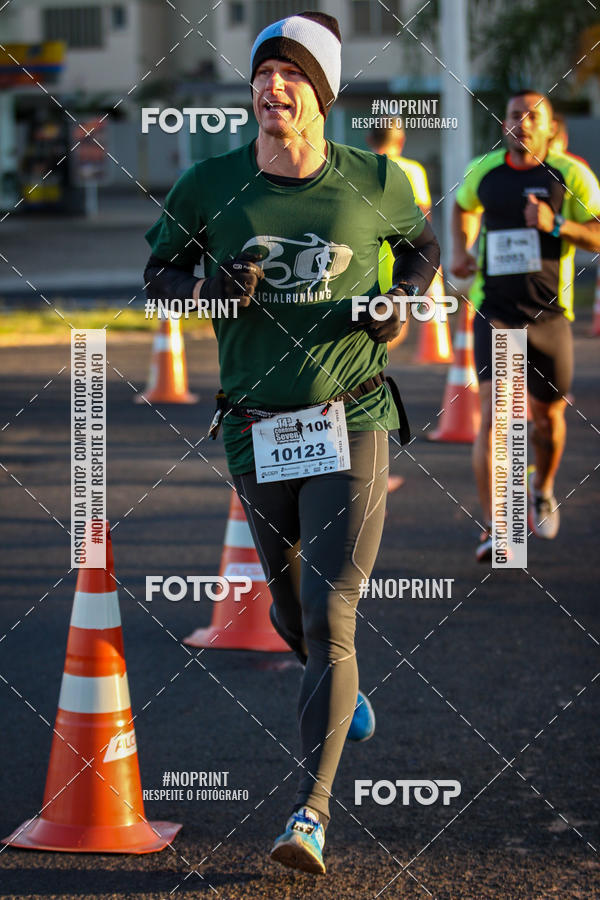 Buy your photos of the event14 Corrida Seven RioPreto Shopping Center on Fotop