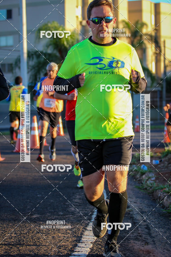 Buy your photos of the event14 Corrida Seven RioPreto Shopping Center on Fotop