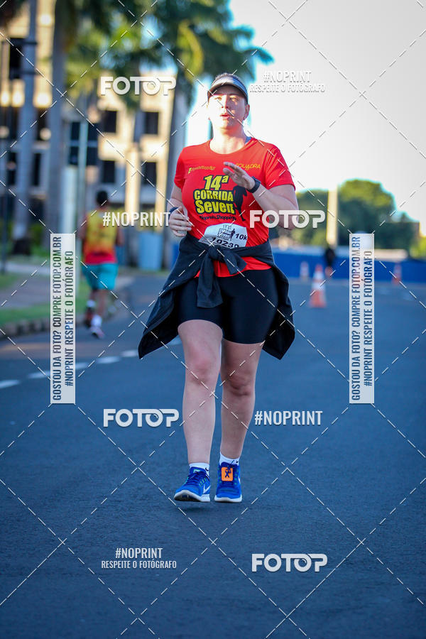 Buy your photos of the event14 Corrida Seven RioPreto Shopping Center on Fotop