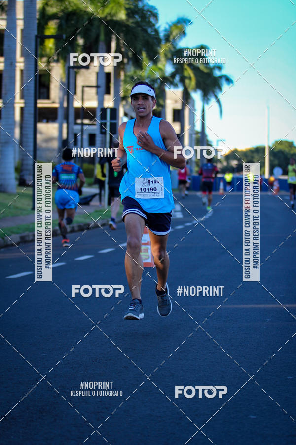Buy your photos of the event14 Corrida Seven RioPreto Shopping Center on Fotop