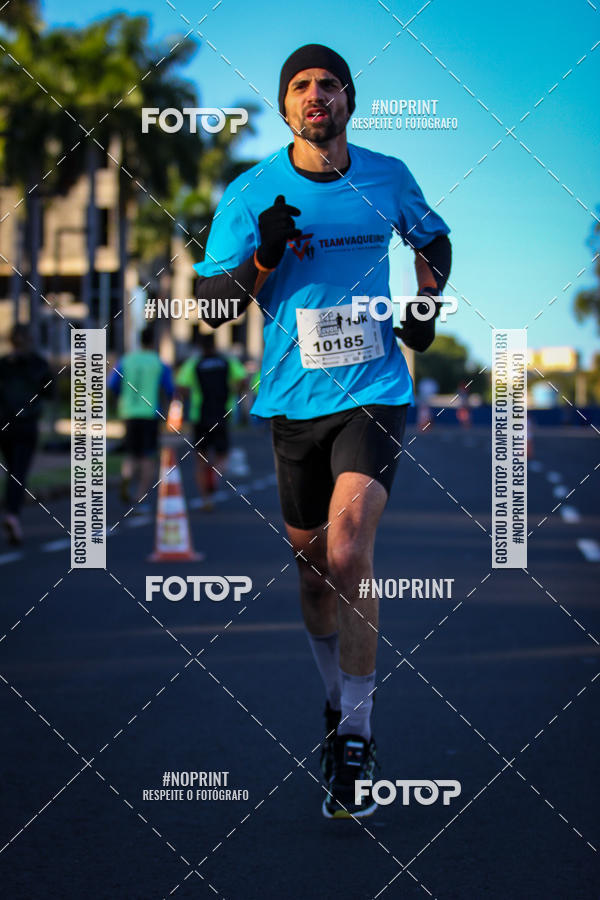 Buy your photos of the event14 Corrida Seven RioPreto Shopping Center on Fotop