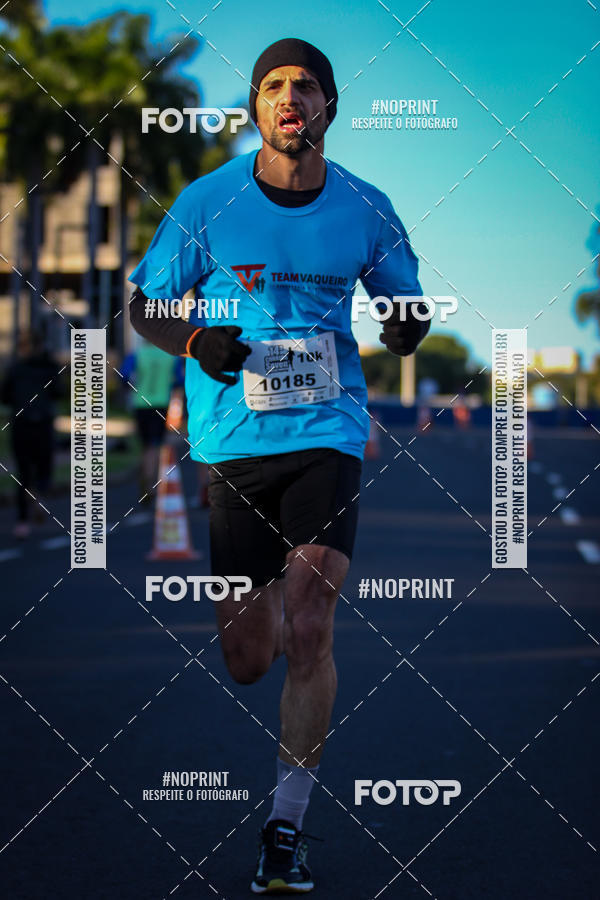 Buy your photos of the event14 Corrida Seven RioPreto Shopping Center on Fotop