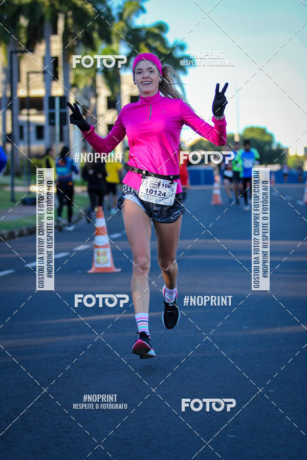 Buy your photos of the event14 Corrida Seven RioPreto Shopping Center on Fotop