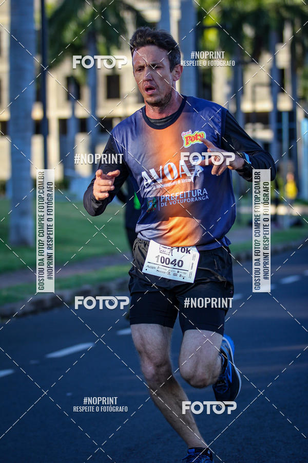 Buy your photos of the event14 Corrida Seven RioPreto Shopping Center on Fotop