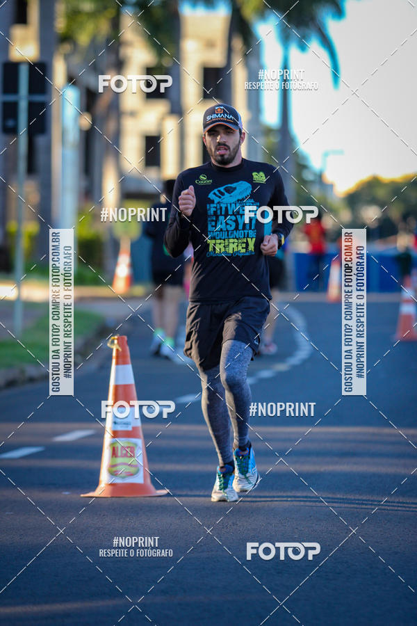 Buy your photos of the event14 Corrida Seven RioPreto Shopping Center on Fotop