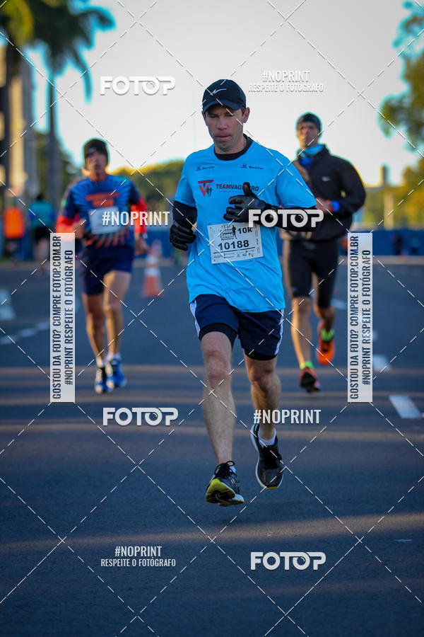 Buy your photos of the event14 Corrida Seven RioPreto Shopping Center on Fotop
