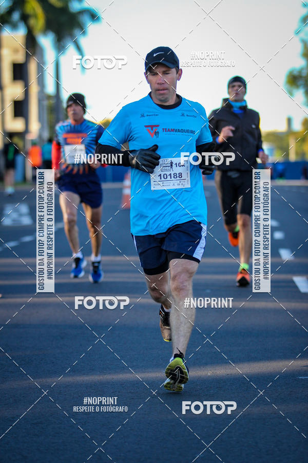 Buy your photos of the event14 Corrida Seven RioPreto Shopping Center on Fotop