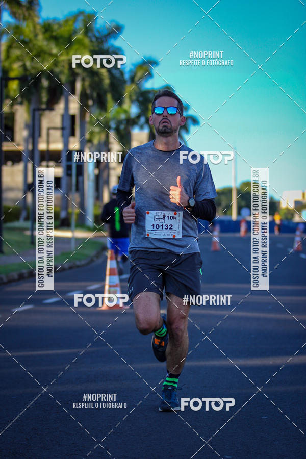 Buy your photos of the event14 Corrida Seven RioPreto Shopping Center on Fotop