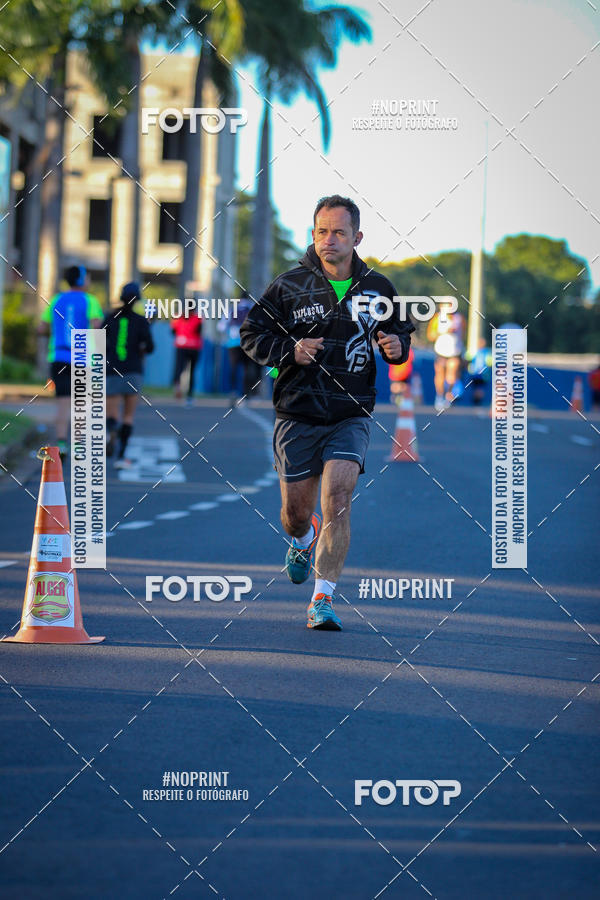 Buy your photos of the event14 Corrida Seven RioPreto Shopping Center on Fotop