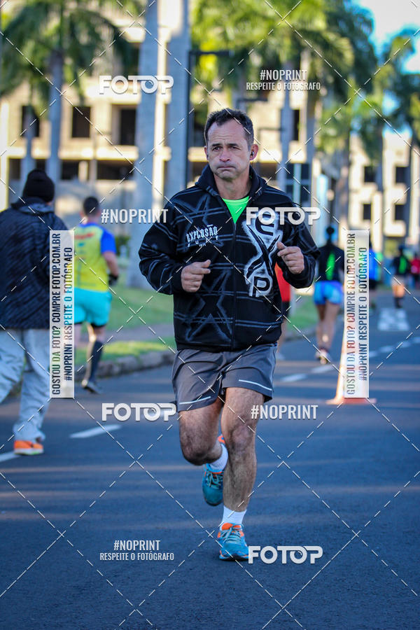 Buy your photos of the event14 Corrida Seven RioPreto Shopping Center on Fotop