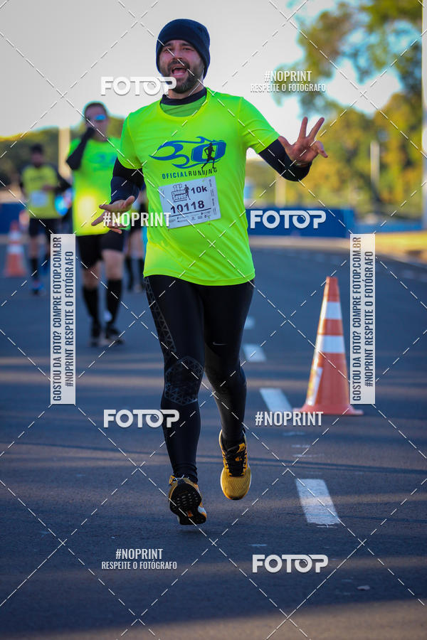 Buy your photos of the event14 Corrida Seven RioPreto Shopping Center on Fotop