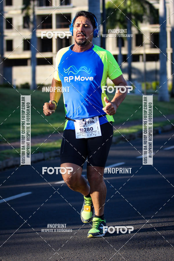 Buy your photos of the event14 Corrida Seven RioPreto Shopping Center on Fotop