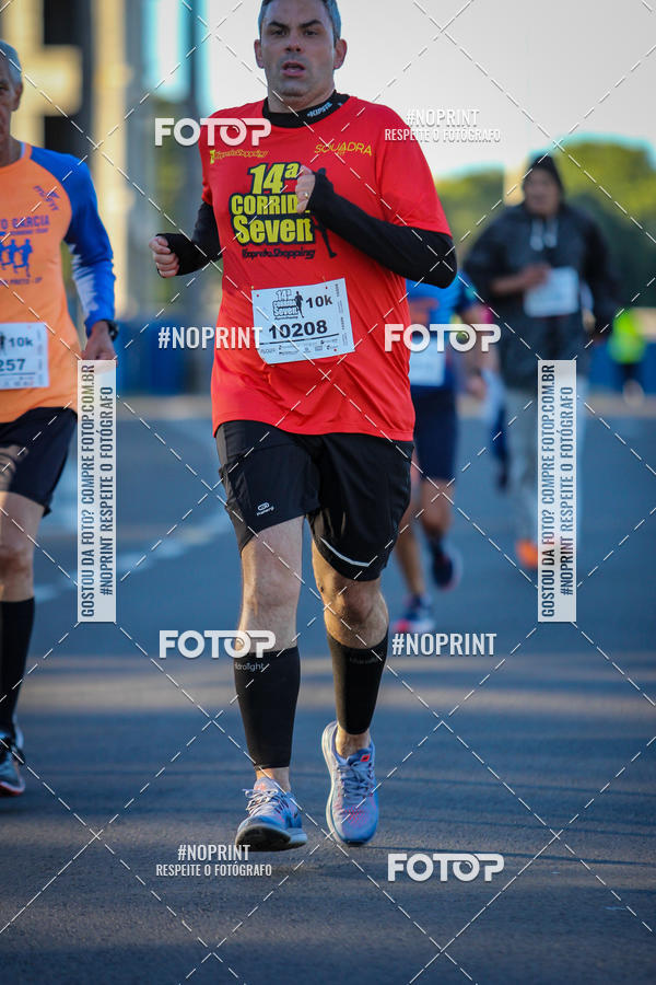 Buy your photos of the event14 Corrida Seven RioPreto Shopping Center on Fotop