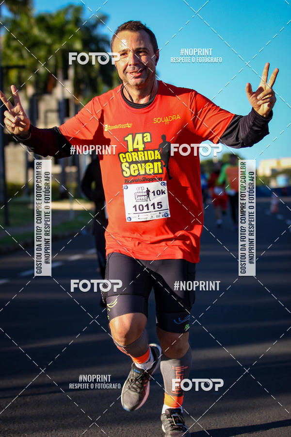 Buy your photos of the event14 Corrida Seven RioPreto Shopping Center on Fotop