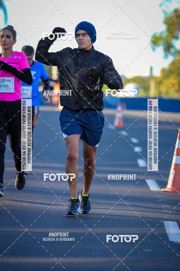 Buy your photos of the event14 Corrida Seven RioPreto Shopping Center on Fotop