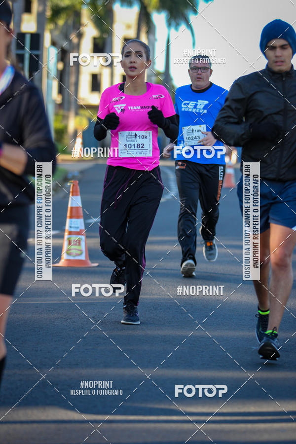 Buy your photos of the event14 Corrida Seven RioPreto Shopping Center on Fotop