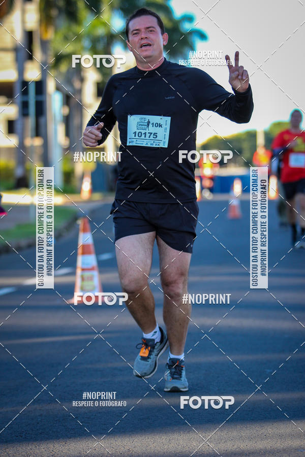 Buy your photos of the event14 Corrida Seven RioPreto Shopping Center on Fotop